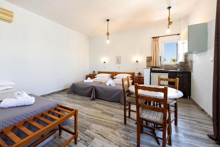 Astoria Paros Apartment Naousa  Ngoại thất bức ảnh